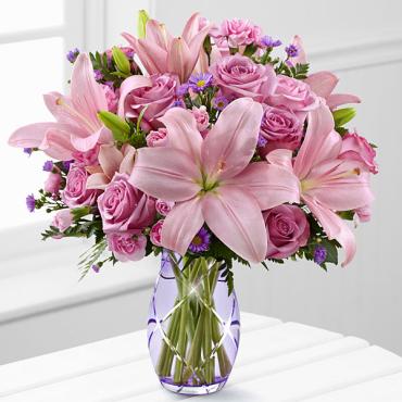 The Graceful Wonder Bouquet by Better Homes and Gardens&r